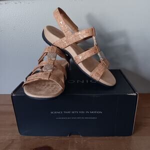 Vionic Amber Sandals Adjustable Orthaheel Gold Cork Womens Size 7 M‎ - New